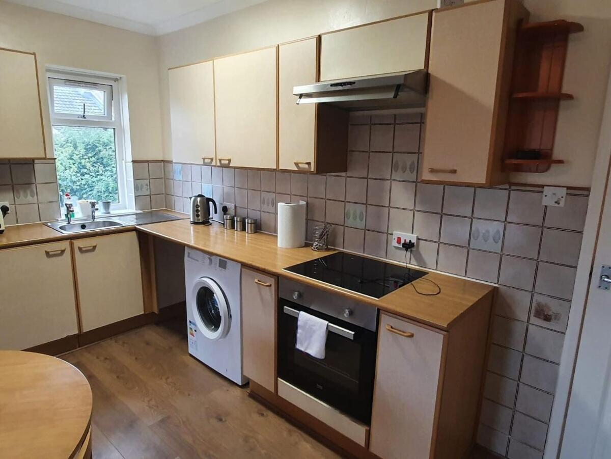 Sav Apartments Watford واتفورد الغرفة الصورة