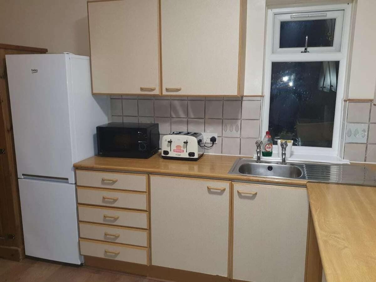 Sav Apartments Watford واتفورد الغرفة الصورة