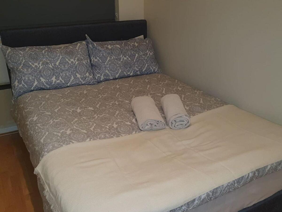 Sav Apartments Watford واتفورد الغرفة الصورة